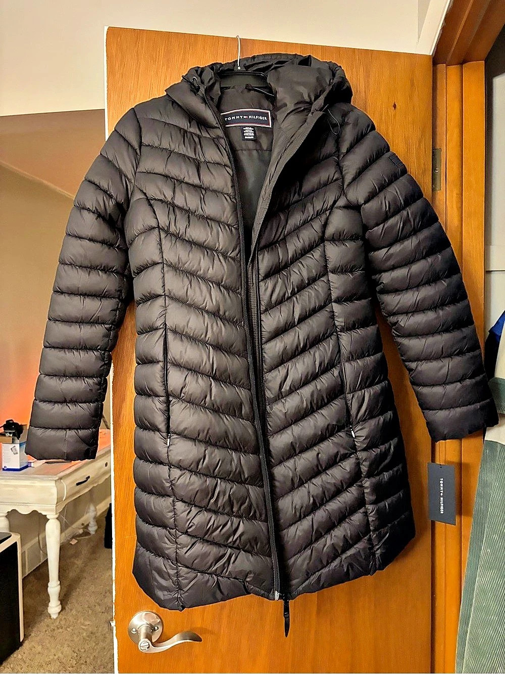 Tommy Hilfiger Women's Mid Length Packable Down Chevron Quilt Coat